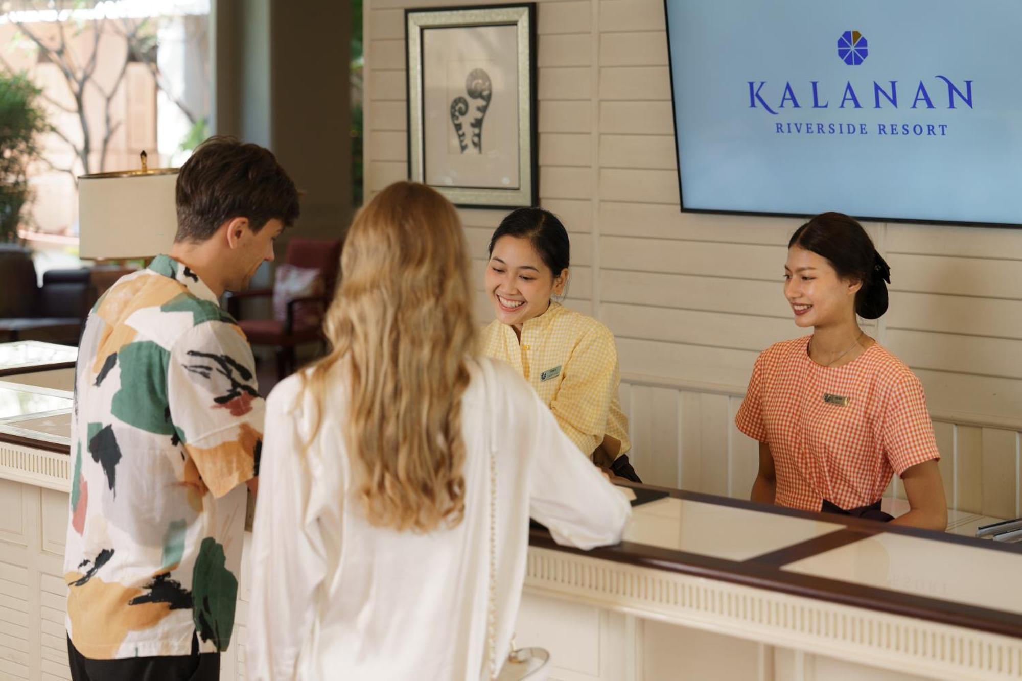 Kalanan Riverside Resort Nonthaburi Extérieur photo