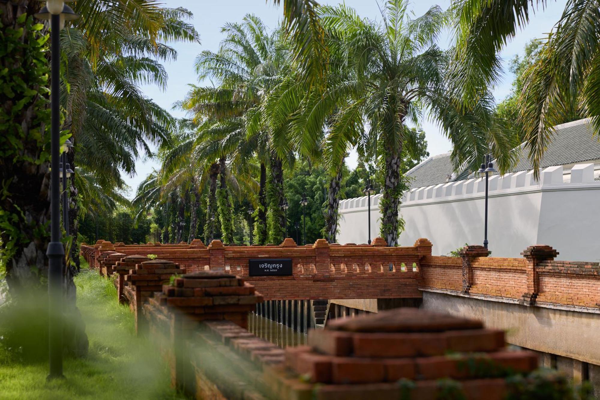 Kalanan Riverside Resort Nonthaburi Extérieur photo
